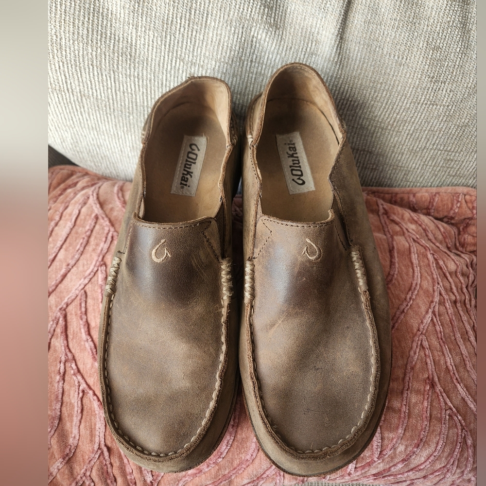 OluKai Men's Brown Leather Slip-On Loafers